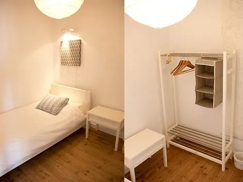 Bed And Beach Barcelona 2*,  Espanha